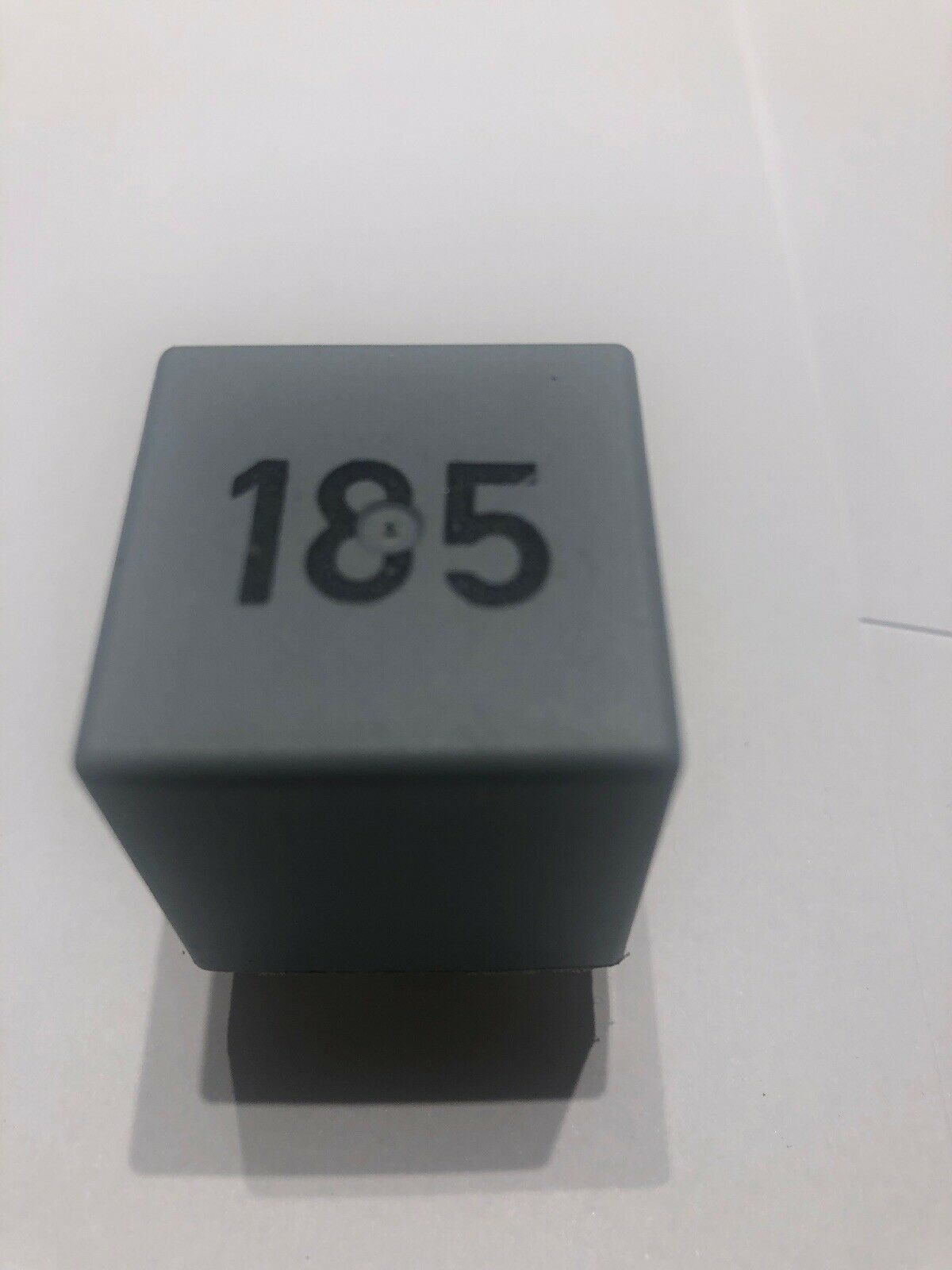 VW Audi Relay #185 - 3B0 911 251 // WL0 61 237 009