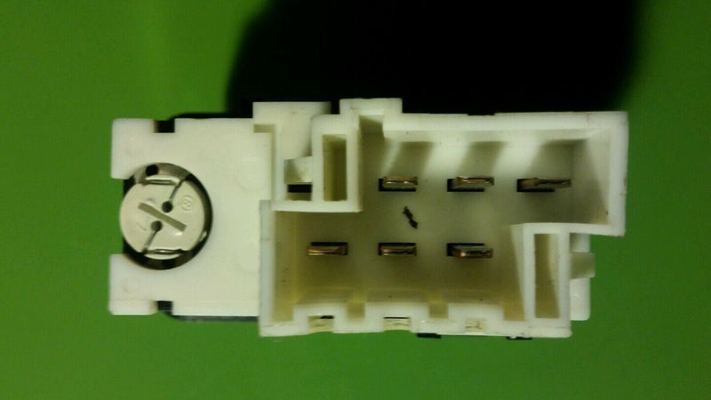 VOLVO premium 1996-1998 850, and 1993-1997 S90  DOOR LOCK SWITCH OEM 9148483