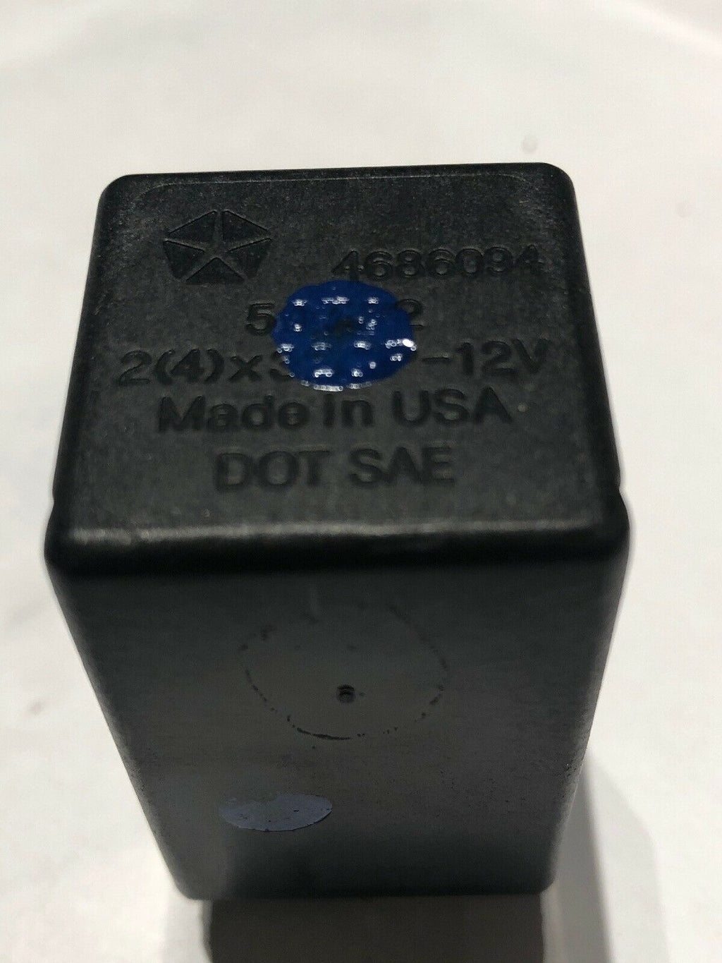 NEW Turn Signal Flasher Relay Module 1999-2000 Jeep  Cherokee , Caravan 4686094