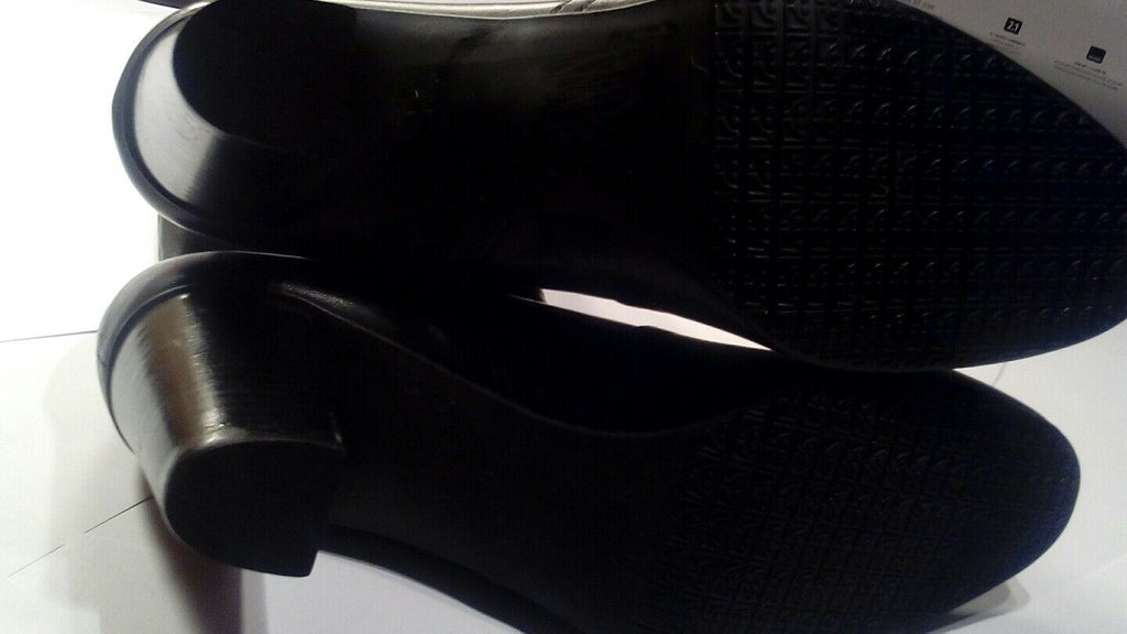bass black leather upper booty boits size 10