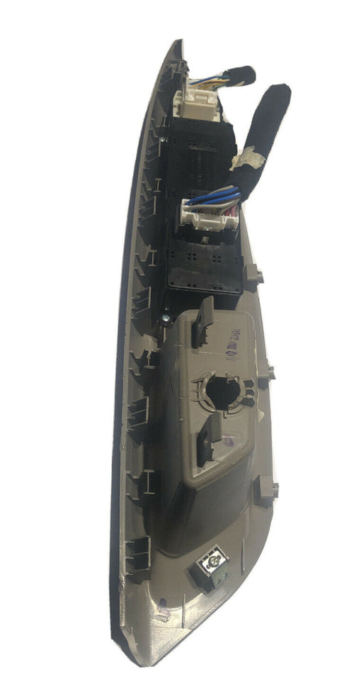 NEW OEM FRONT DOOR WINDOW SWITCH LEFT FOR 13-15 SORENTO OE 93570-1U102VA