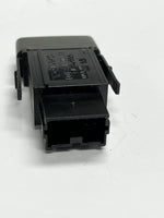 Volvo v40 2002/Hazard Warning light switch/30862865