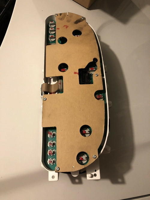 2000 CRYSLER TOWN COUNTRY SPEEDOMETER ODOMETER TACHOMETER INSTRUMENTAL CLUSTER