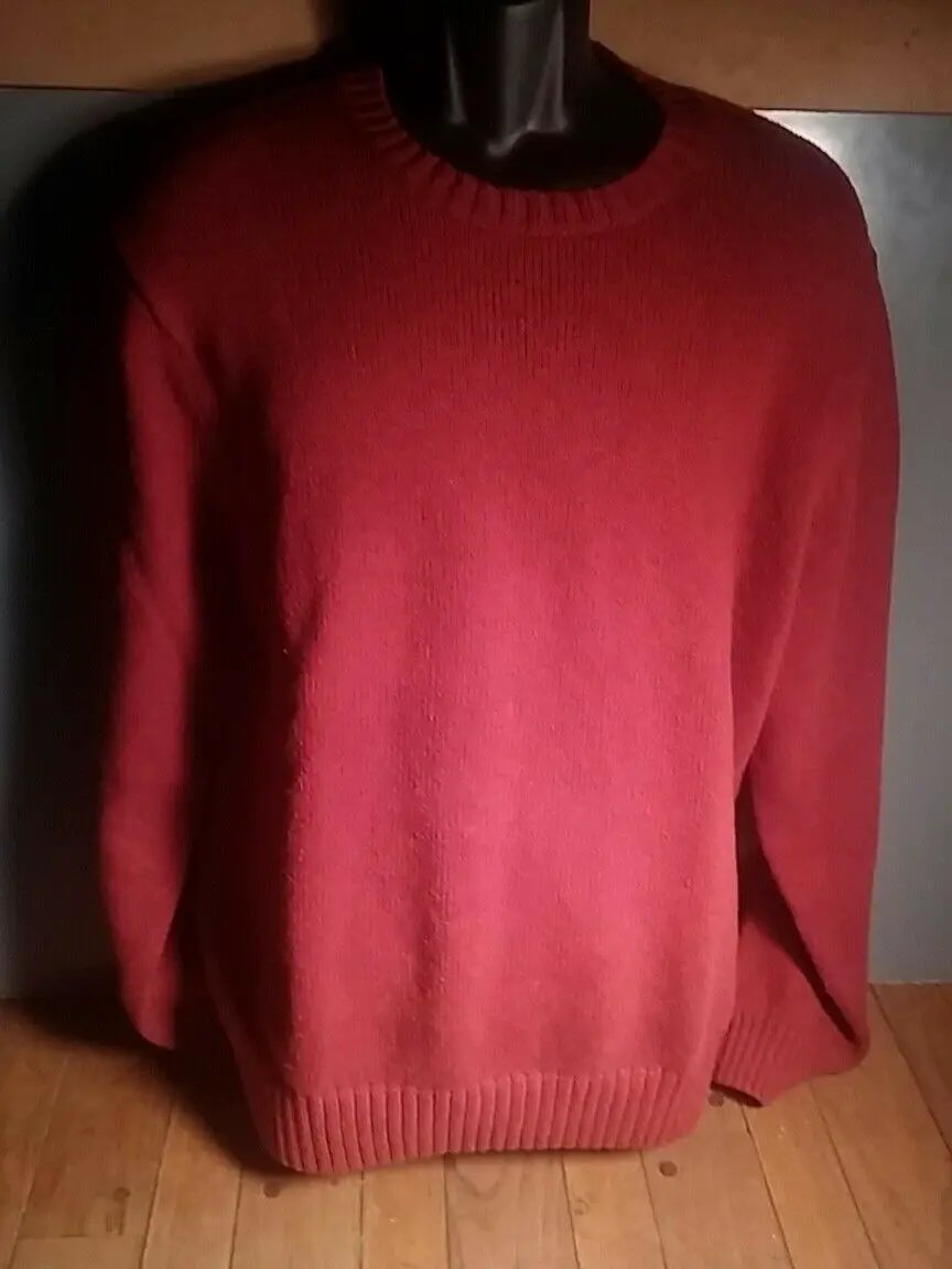 Men's Croft and Barrow shirt rust color sweater size large, RN:73277, BURGANDY by Croft & Barrow