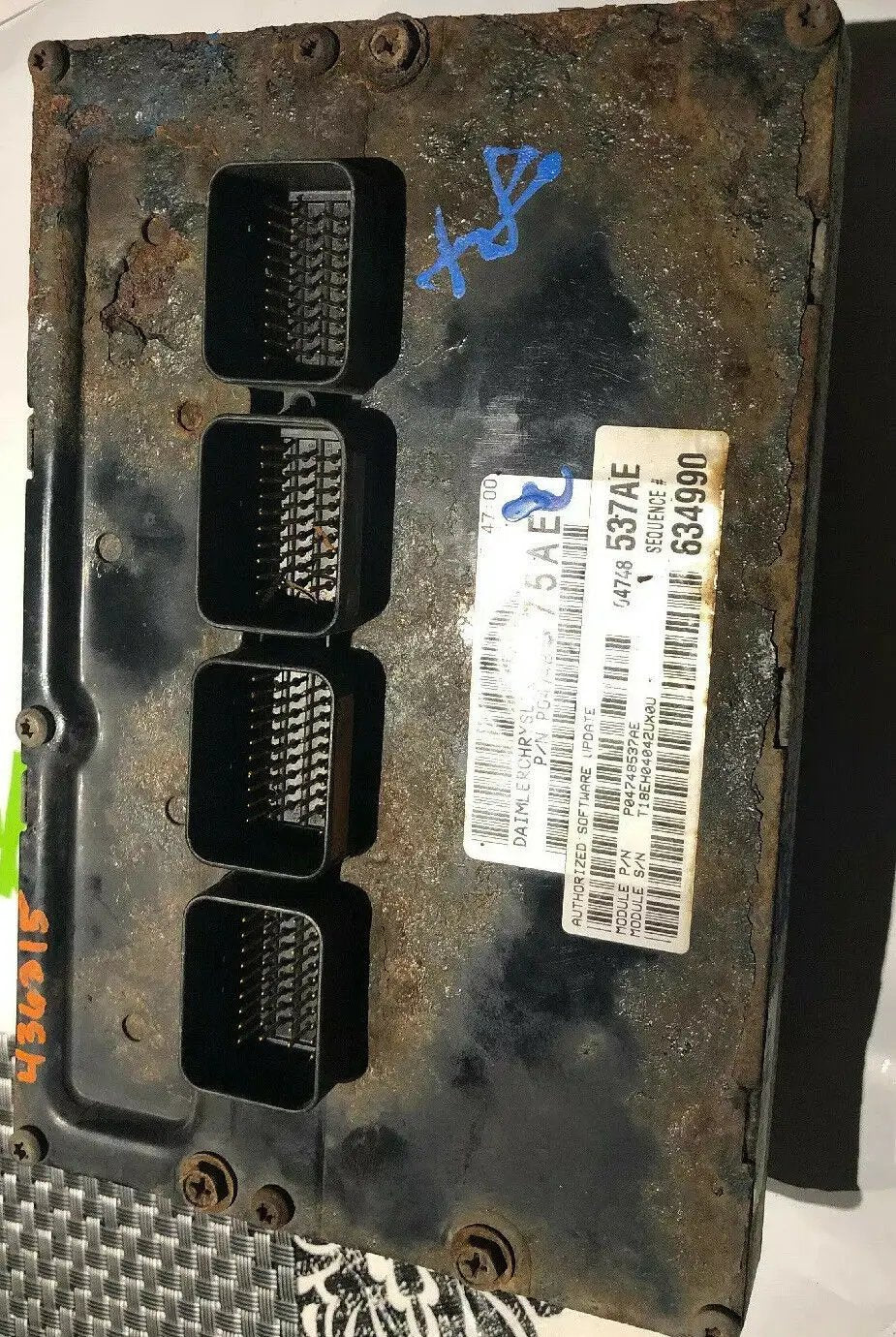 PROGRAMMED PLUG & PLAY 05 TOWN & COUNTRY CARAVAN ECU ECM MODULE P04748537AE 537/ by Chrysler