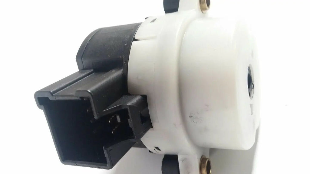 OEM Volvo black V70 S60 S70 S80 XC90 1999-09 Ignition Switch 8645228 Starter Key by VOLVO
