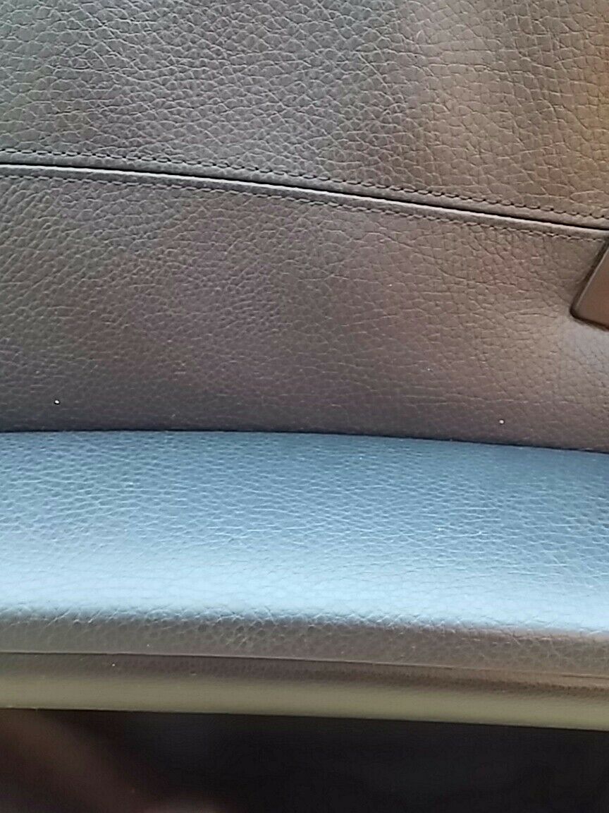 2001-06 Mercedes W203 C Class DRIVER SIDE BLACK LEATHER DOOR PANEL