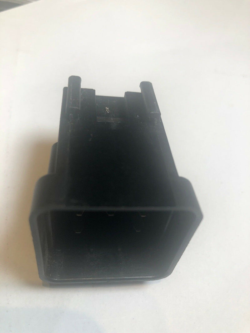 GM Buick LeSabre 12077864 D00 Omron RELAY