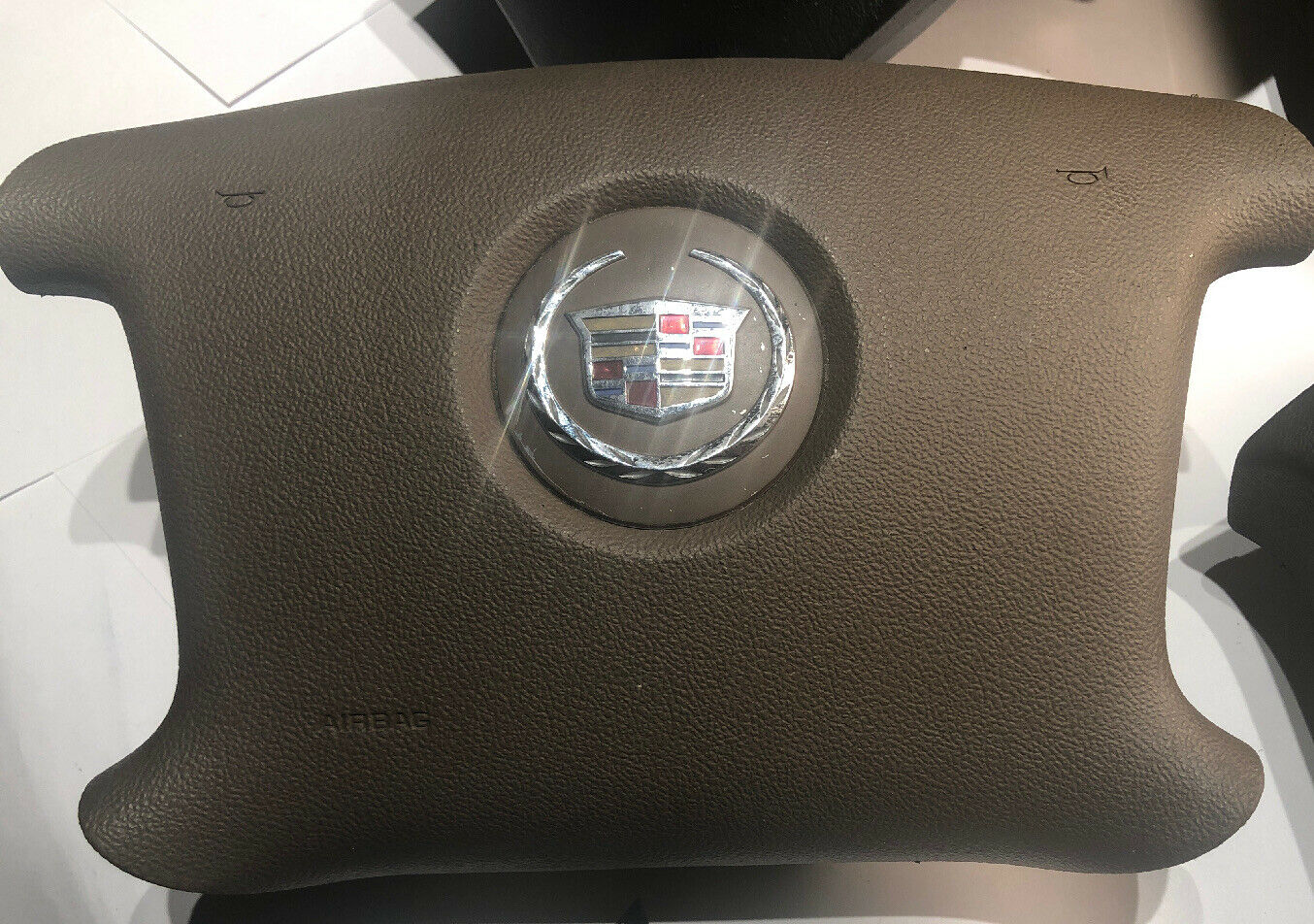 06-11 Cadillac DTS Driver Wheel Airbag 30372134LWB Light Wear OEM 344B