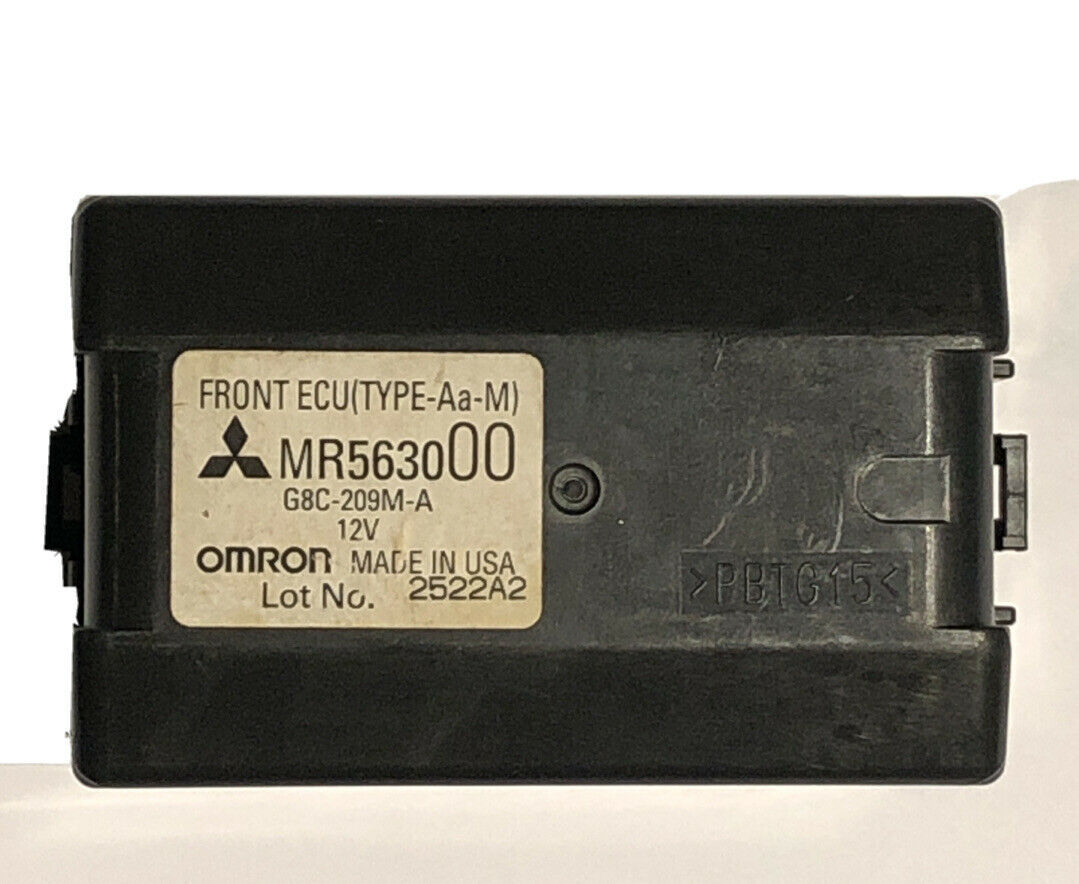 2002 2003 MITSUBISHI ECLIPSE GALANT FRONT ECU RELAY UNIT COMPUTER MR563000 OEM