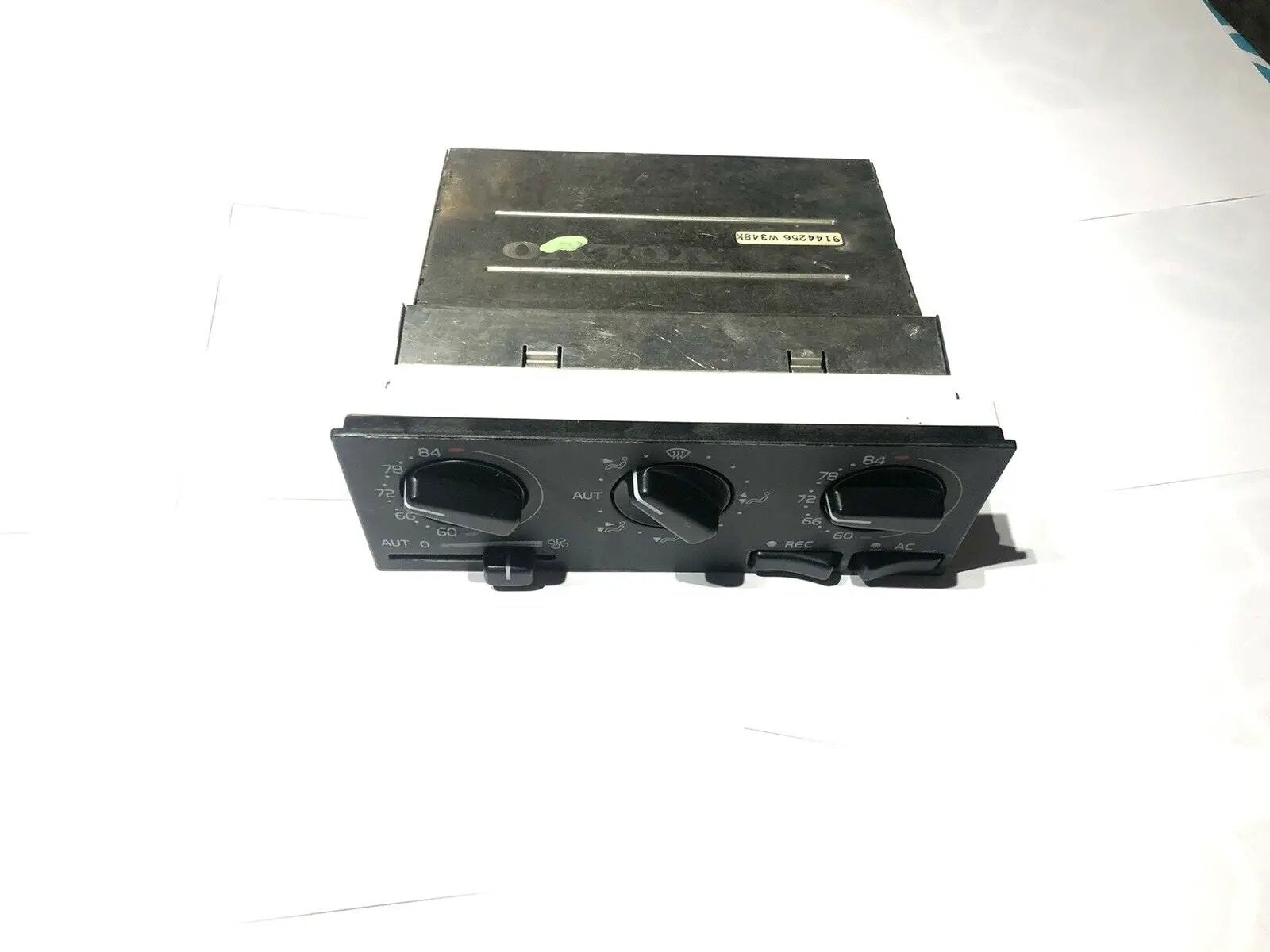 93 94 95 96 97 1993 VOLVO 850 CLIMATE CONTROLS A/C HEATER SWITCH HVAC OE 1993-97 by Volvo
