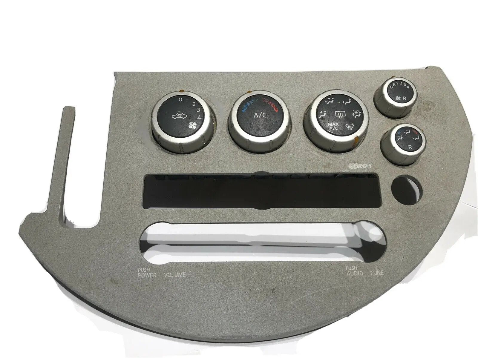 Nissan Quest Climate Heater A/C Control 05-06 27500-ZM00B I132000B by Nissan