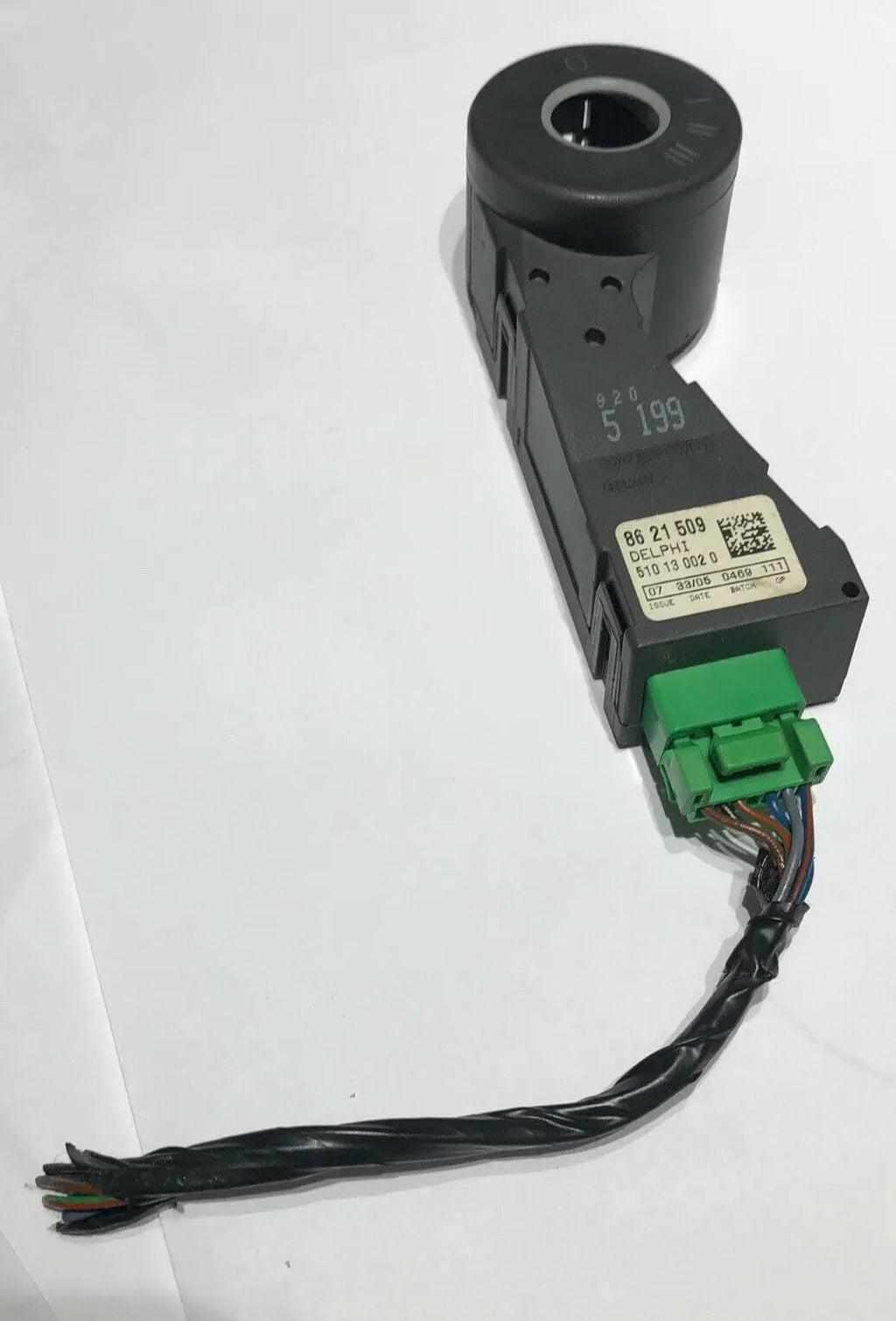 For Volvo S60 S80 V70 XC70 XC90 Ignition Immobilizer Antenna Genuine 8621509 by Genuine Volvo