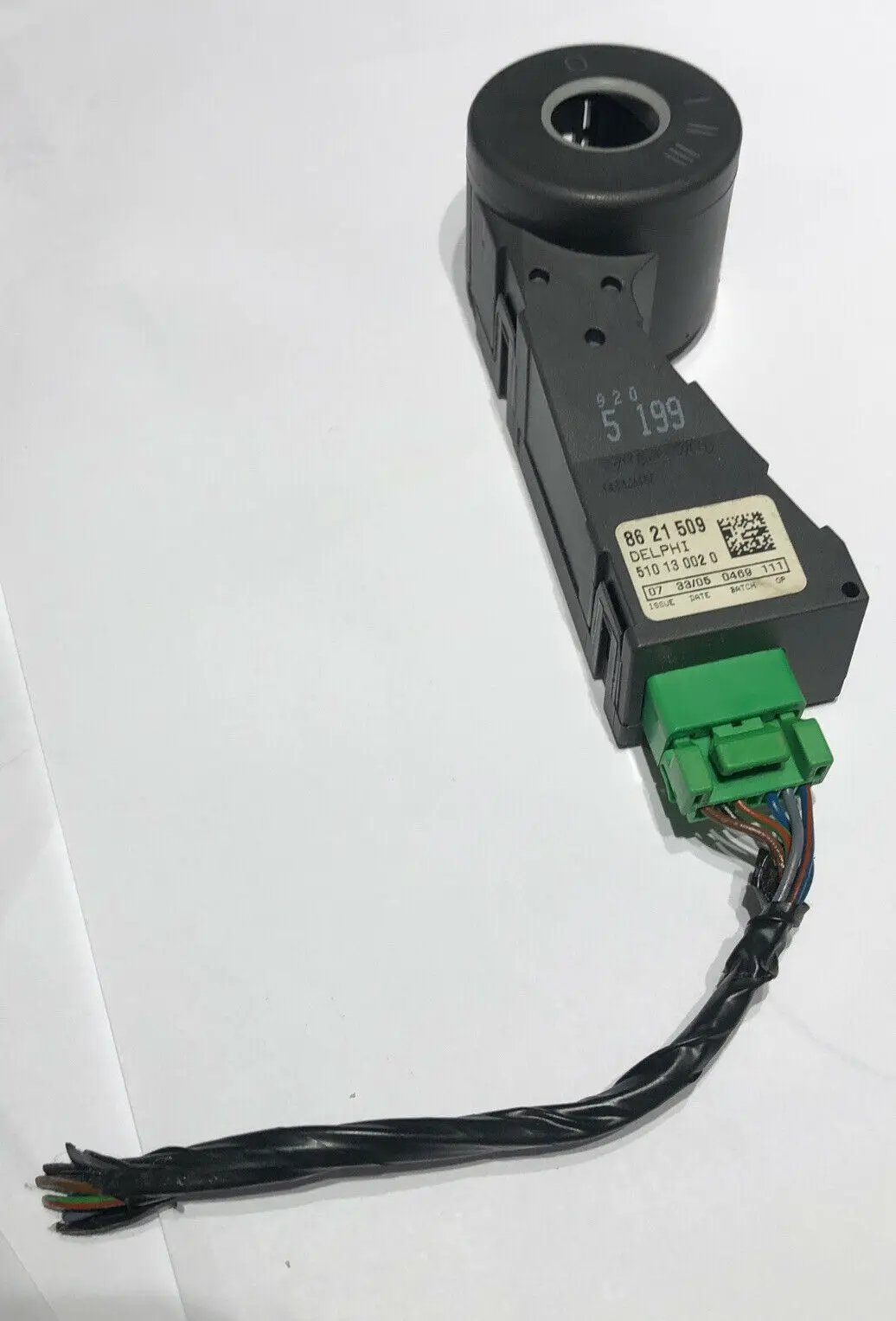 For Volvo S60 S80 V70 XC70 XC90 Ignition Immobilizer Antenna Genuine 8621509 by Genuine Volvo