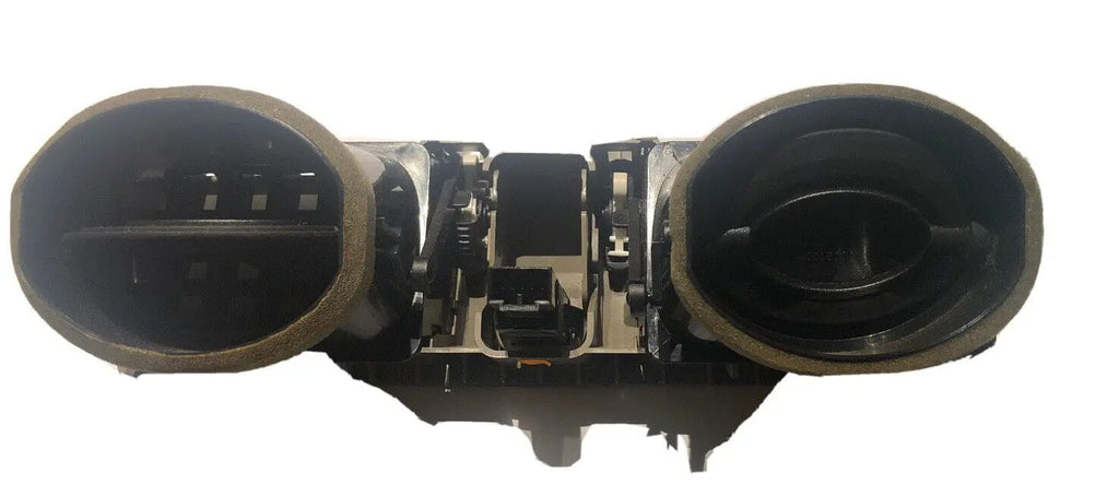 QA20123 2003-2006 VOLVO XC90 CENTER DASH AC HEATER AIR VENT 3409400 AIR VENT OEM by Volvo