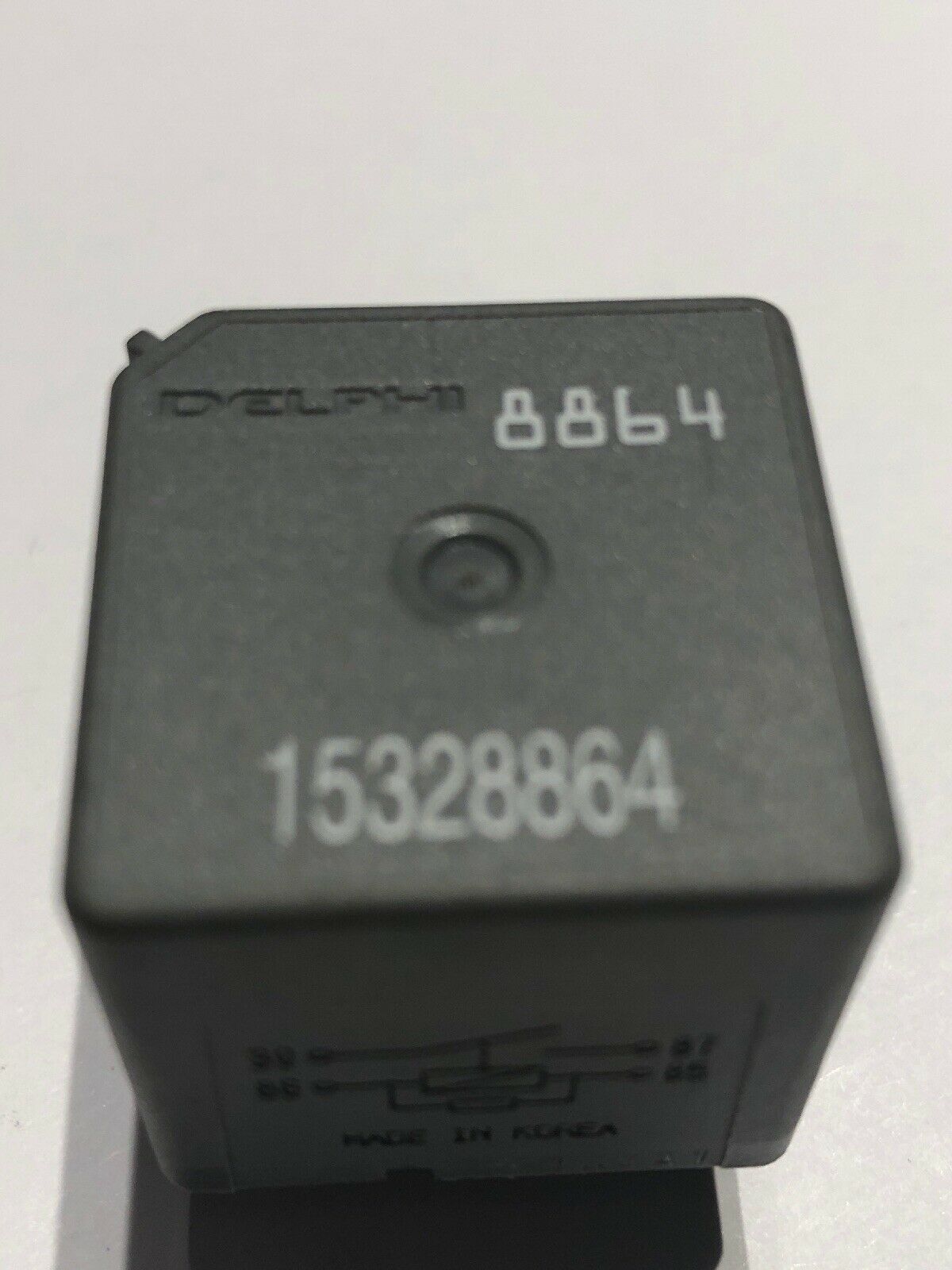 DELPHI 4 PIN RELAY 8864 / 15328864