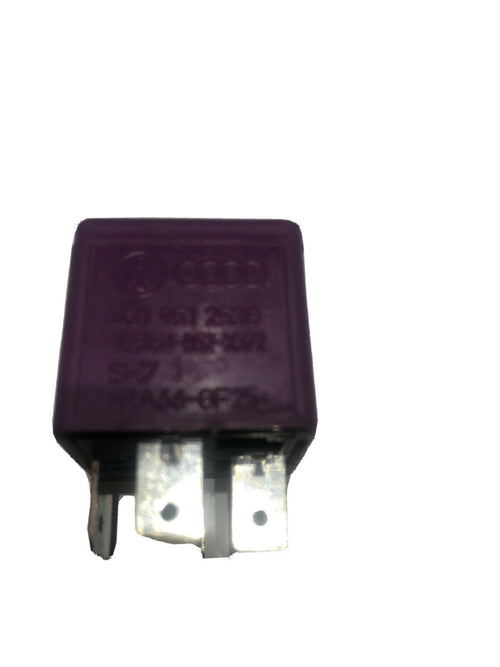 431951253G / V23134-B52-X372 / No. 381 _TESTED RELAY_ (X2 Pcs.) VW