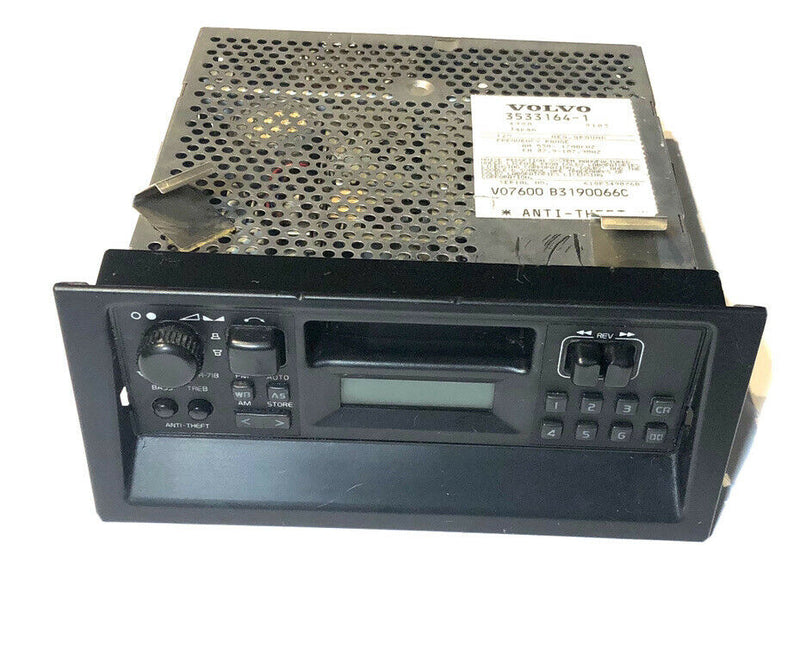 Volvo 740 760 790 AM/FM Cassette Player 3533164-1 OEM