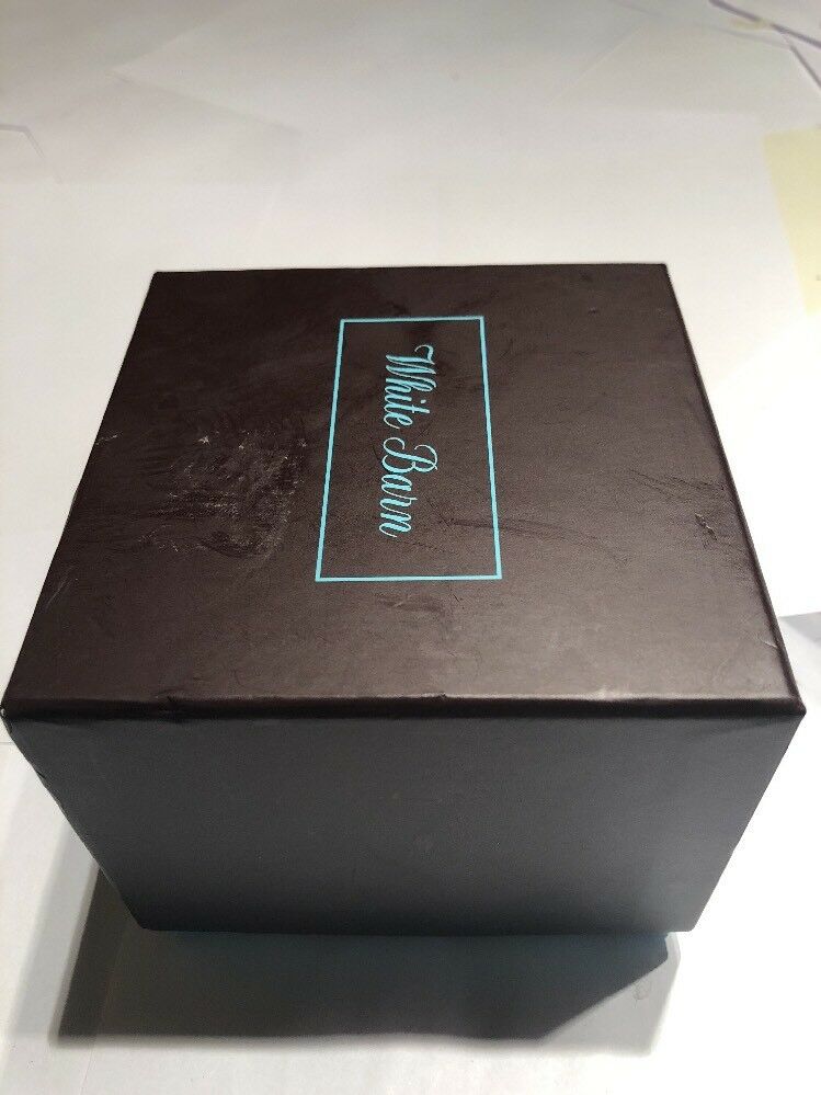 White Barn Candle Gft Box