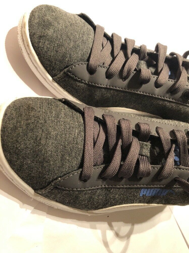 Puma Gray KidsSize 3.5
