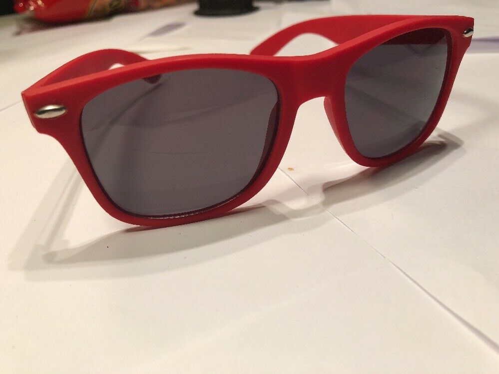 MLB Cincinnati Reds SUNGLASSSES Wayfarer RED Baseball SUN Shade LICENSED ESPN