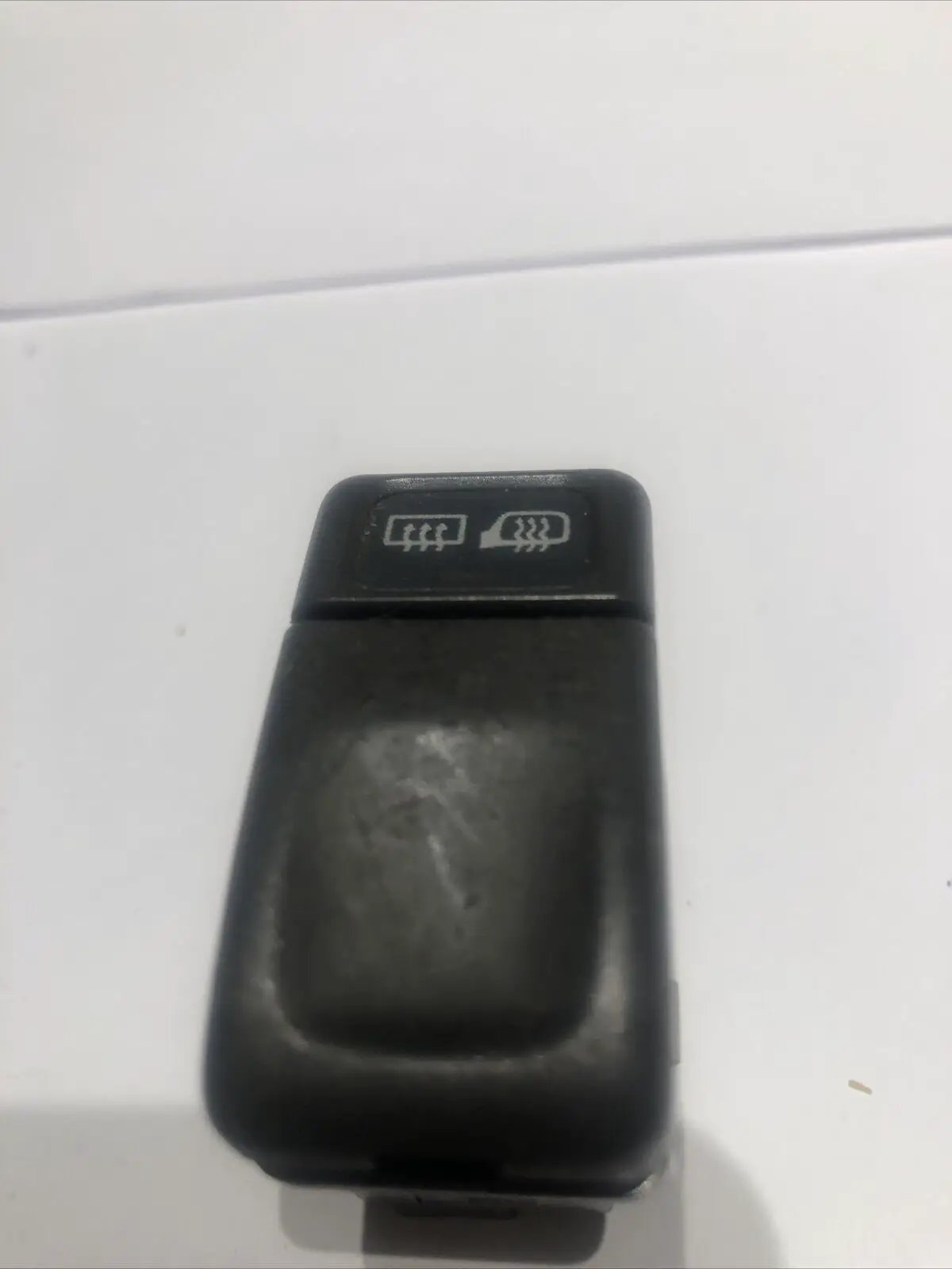 98-04 VOLVO 70 SERIES REAR DEFROST HEATED MIRROR SWITCH 9162952 defroster by Volvo