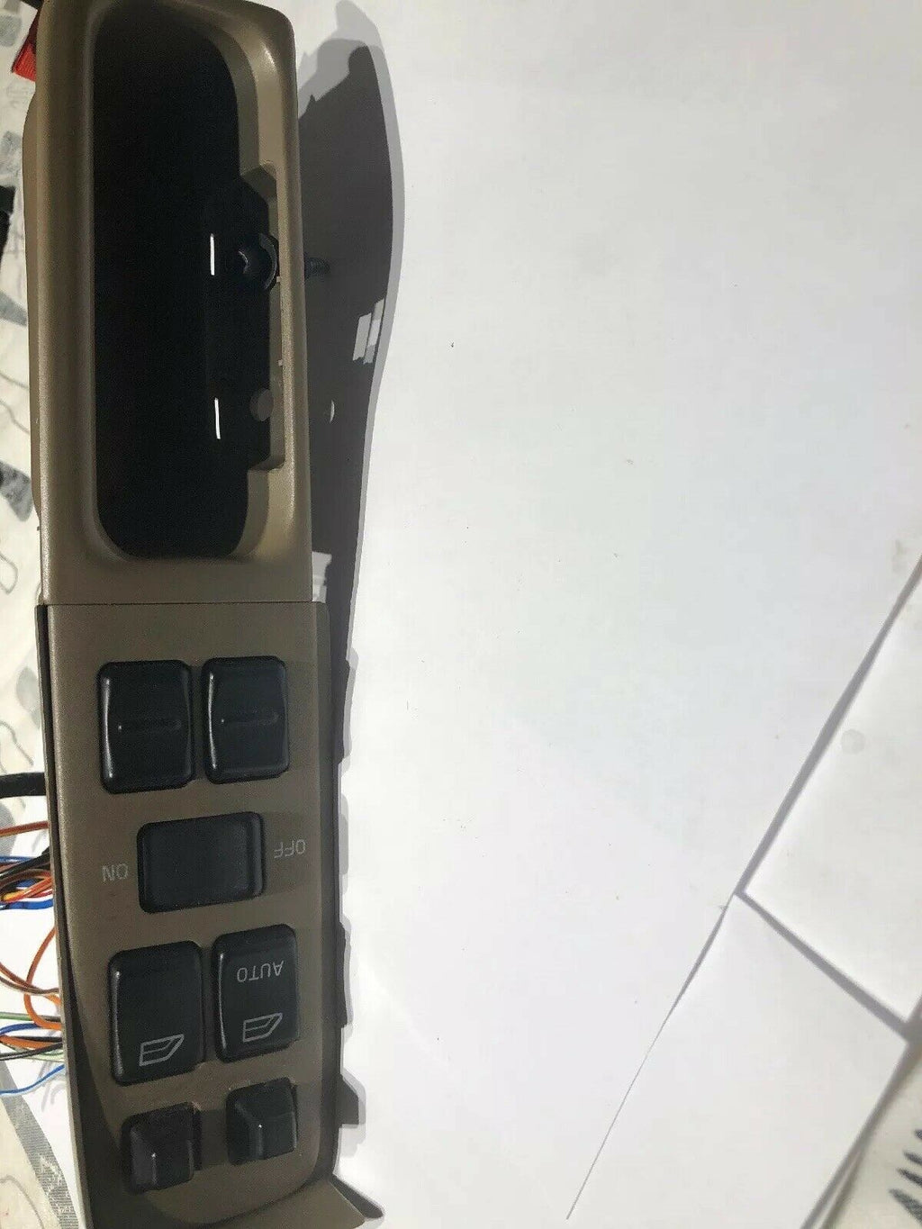 S90       1998 Door Electrical Switch (Master) 431546