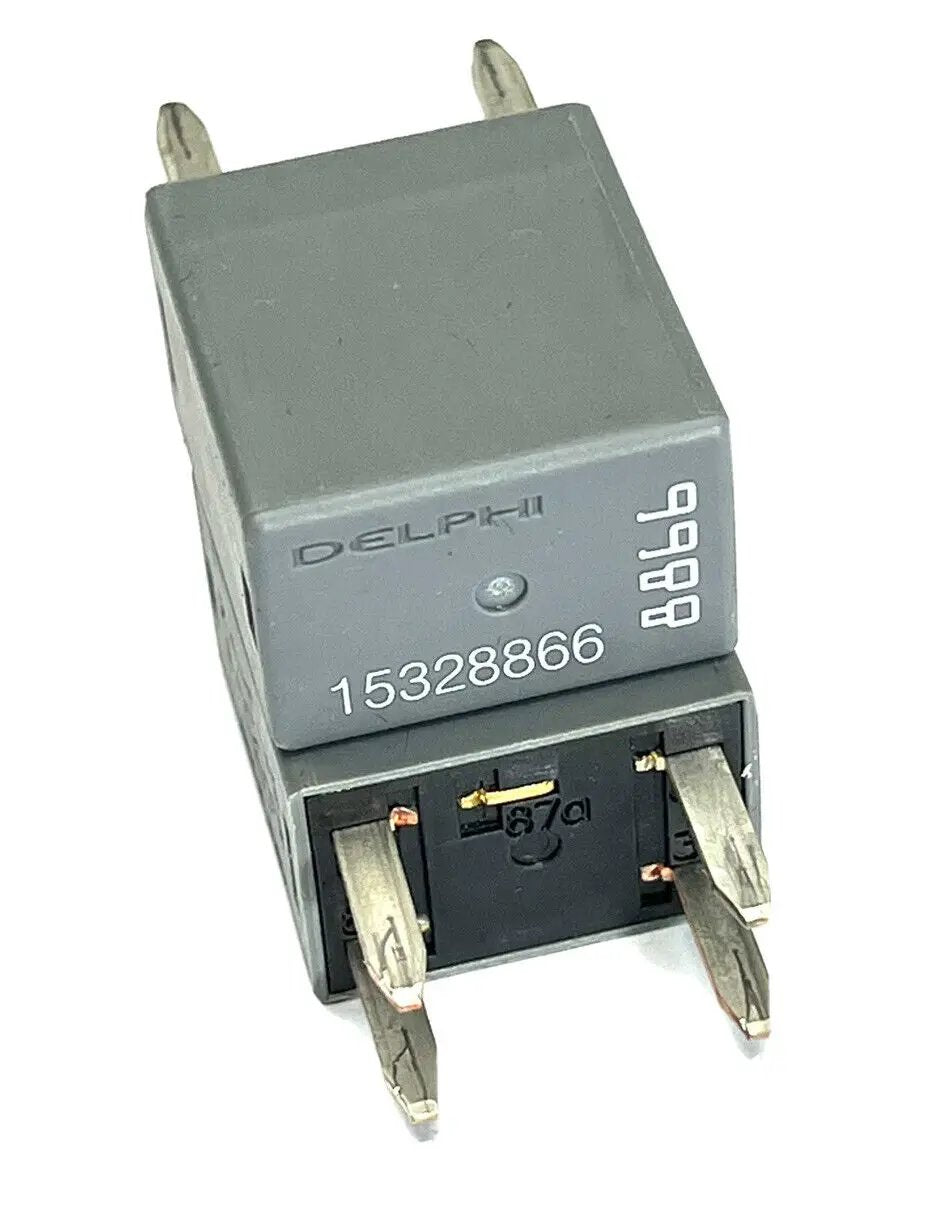 USED OEM Delphi Relay 15328866 / 8866 - 4 PIN Accessorie by Delphi