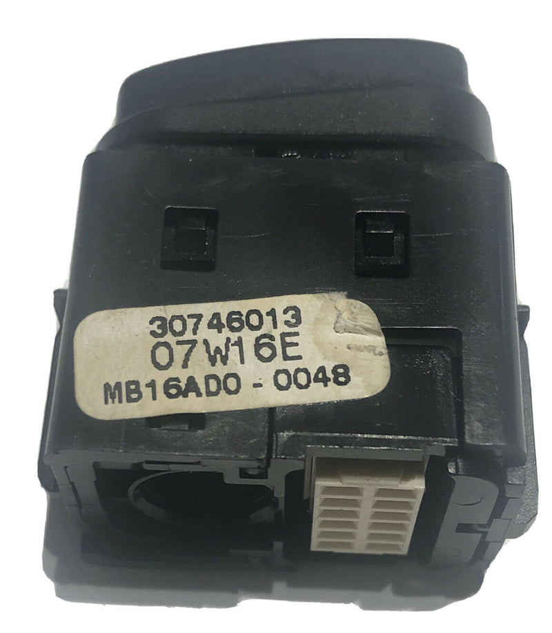 03-14 Volvo XC90 Parking Sensor Switch OEM 30746013