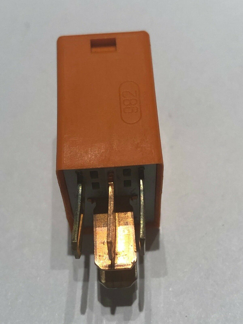 TOYOTA RELAY 90084-98026 ORANGE BOSCH 0332207112