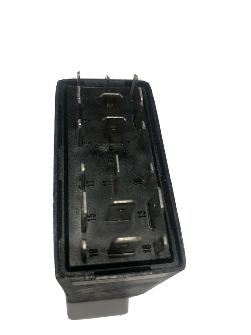 VW, Audi, Porsche Multifunction Relay 452 OEM 1J0907487B