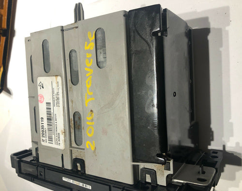 2010 Chevy Traverse Radio AM FM CD Player w USB Aux Input 20935119 UNLOCKED UUI