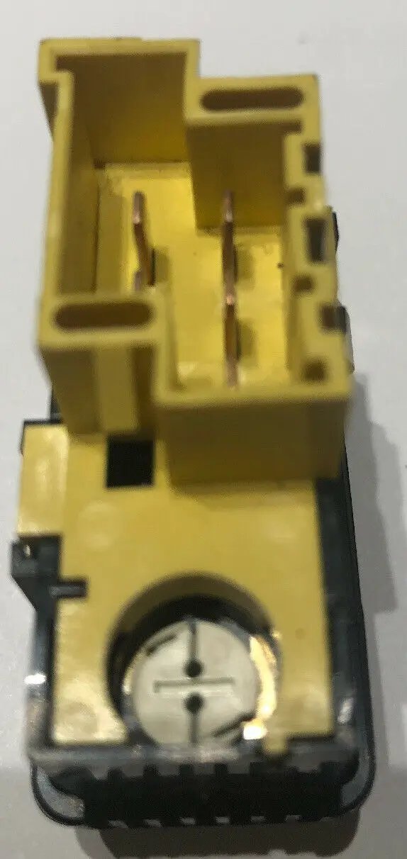Volvo 960 S90 V90 OEM Sunroof Sun Roof Window Control Switch Button 9128266 by Volvo