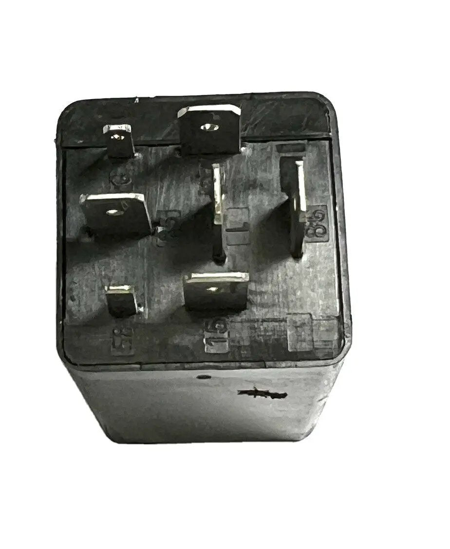 Volkswagen Relay 188 OEM 1HM919433A (1HM919433B) 05090011 , 12V by Volkswagen