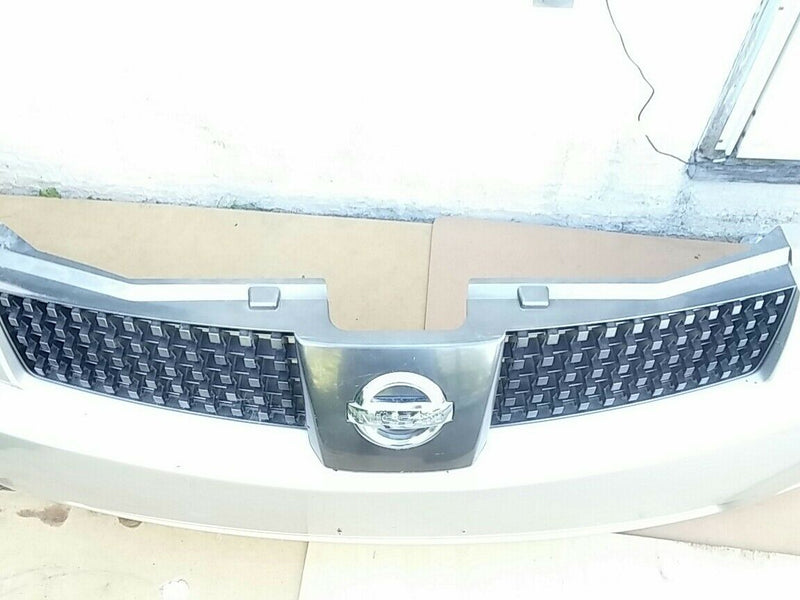 2004 05 06 front bumper Grill Grille Nissan Quest .  grille ONLY!