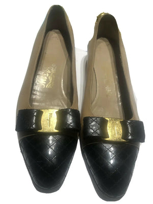Salvatore Ferragamo Black Vera Bow Heels- Size 8.5 B