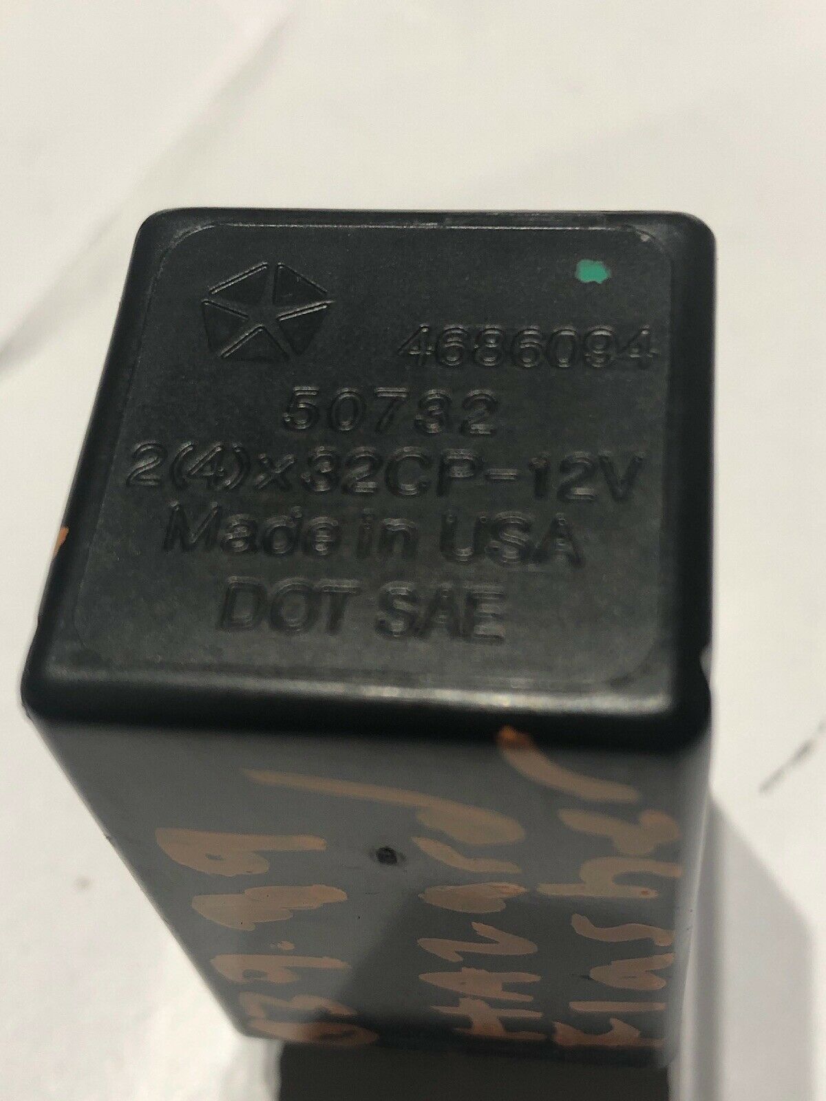 Hazard Warning and Turn Signal Flasher For 1996-2000 Dodge Grand Caravan H617MT