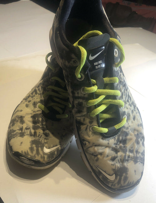 NIKE Womens Free TR FIT 3 PRT Running Shoes, size 7