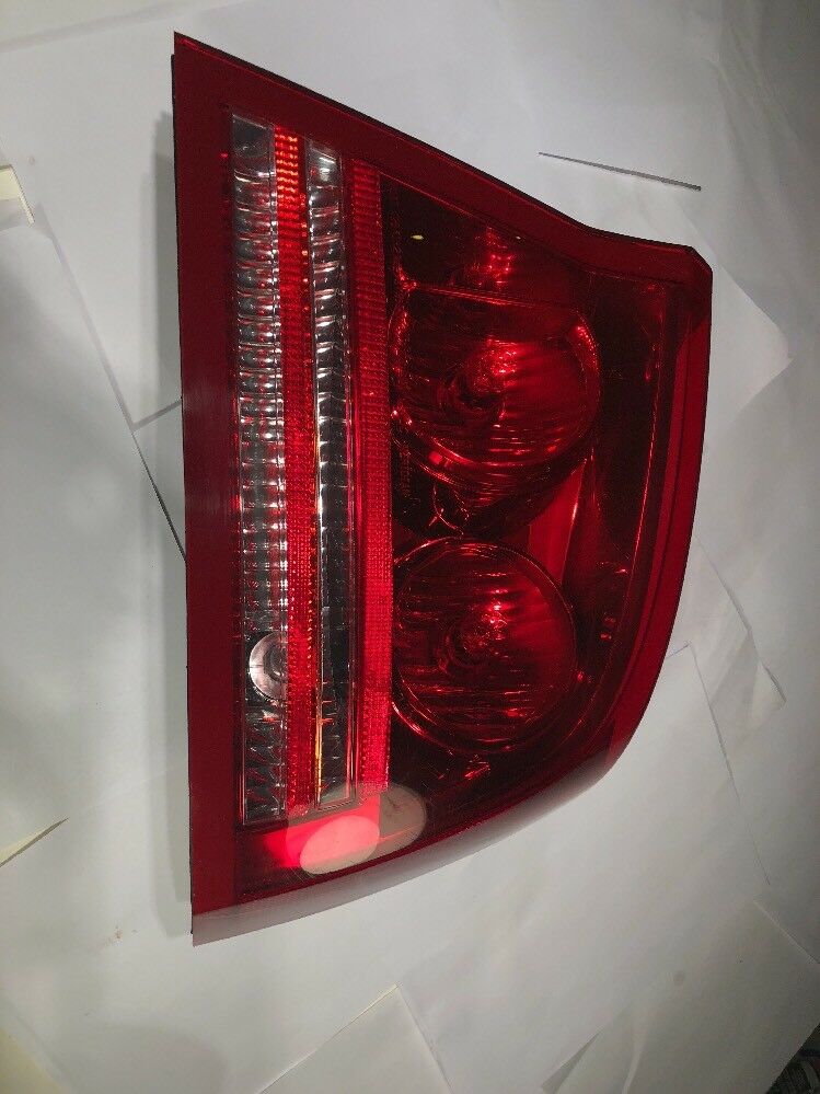 2006 2007 2008 Dodge Charger SRT8 RT SE [Passenger Side] Brake Tail Lights Right