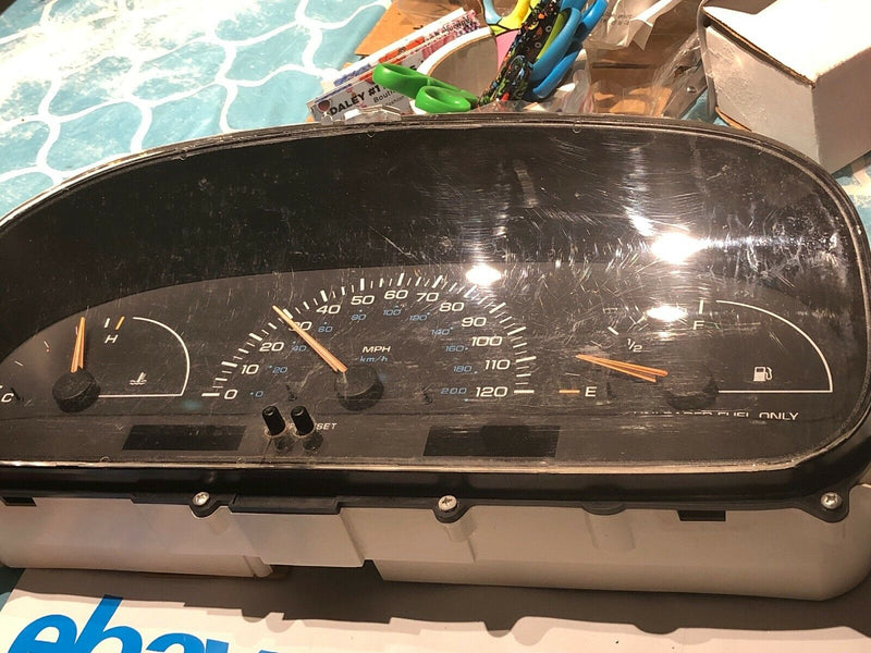 2000 Dodge Caravan  Instrument Cluster Speedometer No tachometer OEM