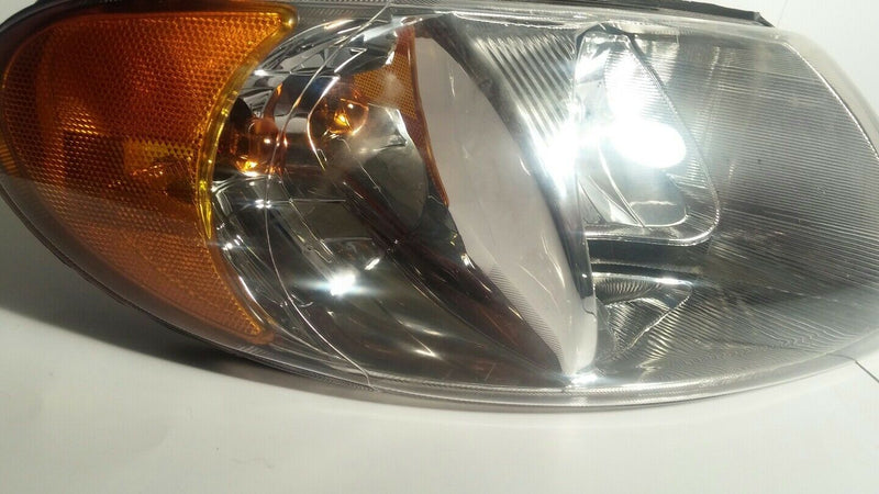 2001 Chrysler Town Country Rt. Headlight PASS SIDE Headlamp 120803N,DG10083-B RH