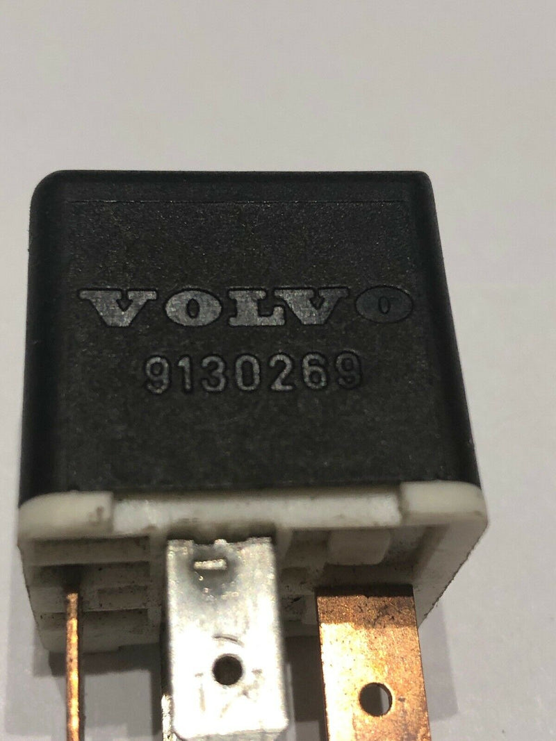 12V 5Pin # 4RA003510-73 / 9130269 / No. J _TESTED RELAY_ VOLVO