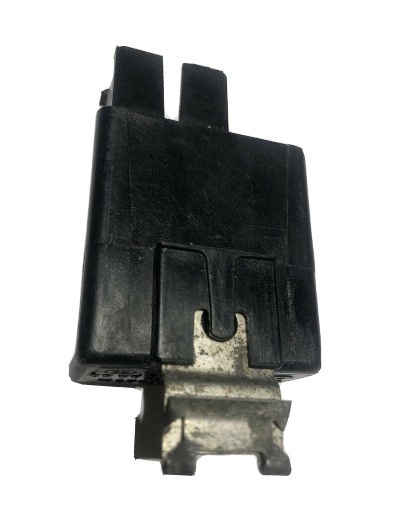 Cooling Fan Fuel Pump Radio Noise Suppression RELAY 1323592-1 VOLVO Bertone 780