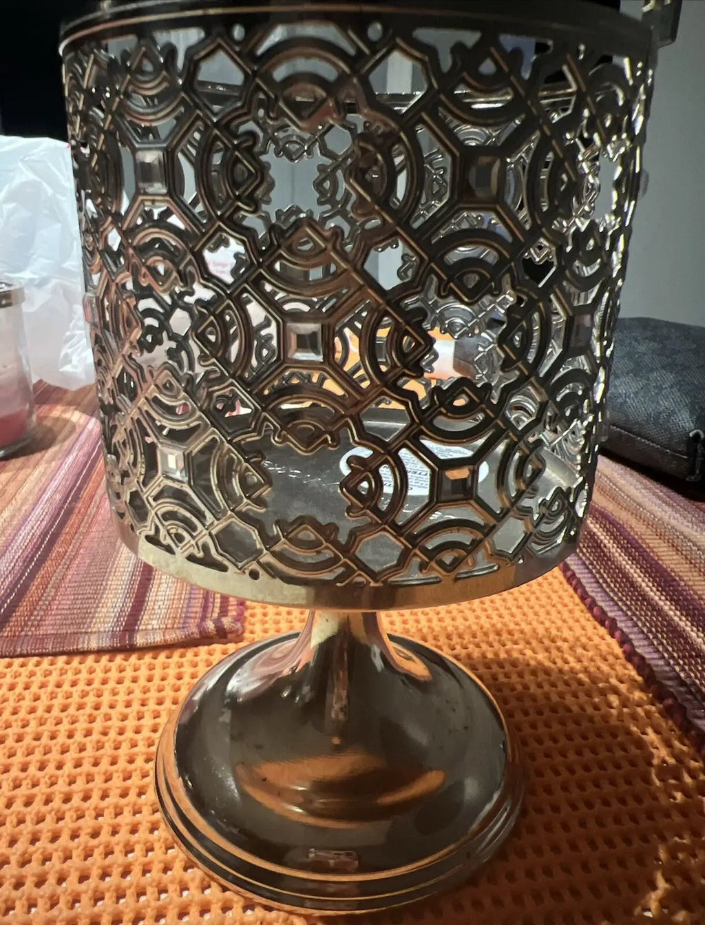 Bath And Body Works Scroll Oval Pedestal Silver Three Wick Candle Holder E by Bath & Body Works