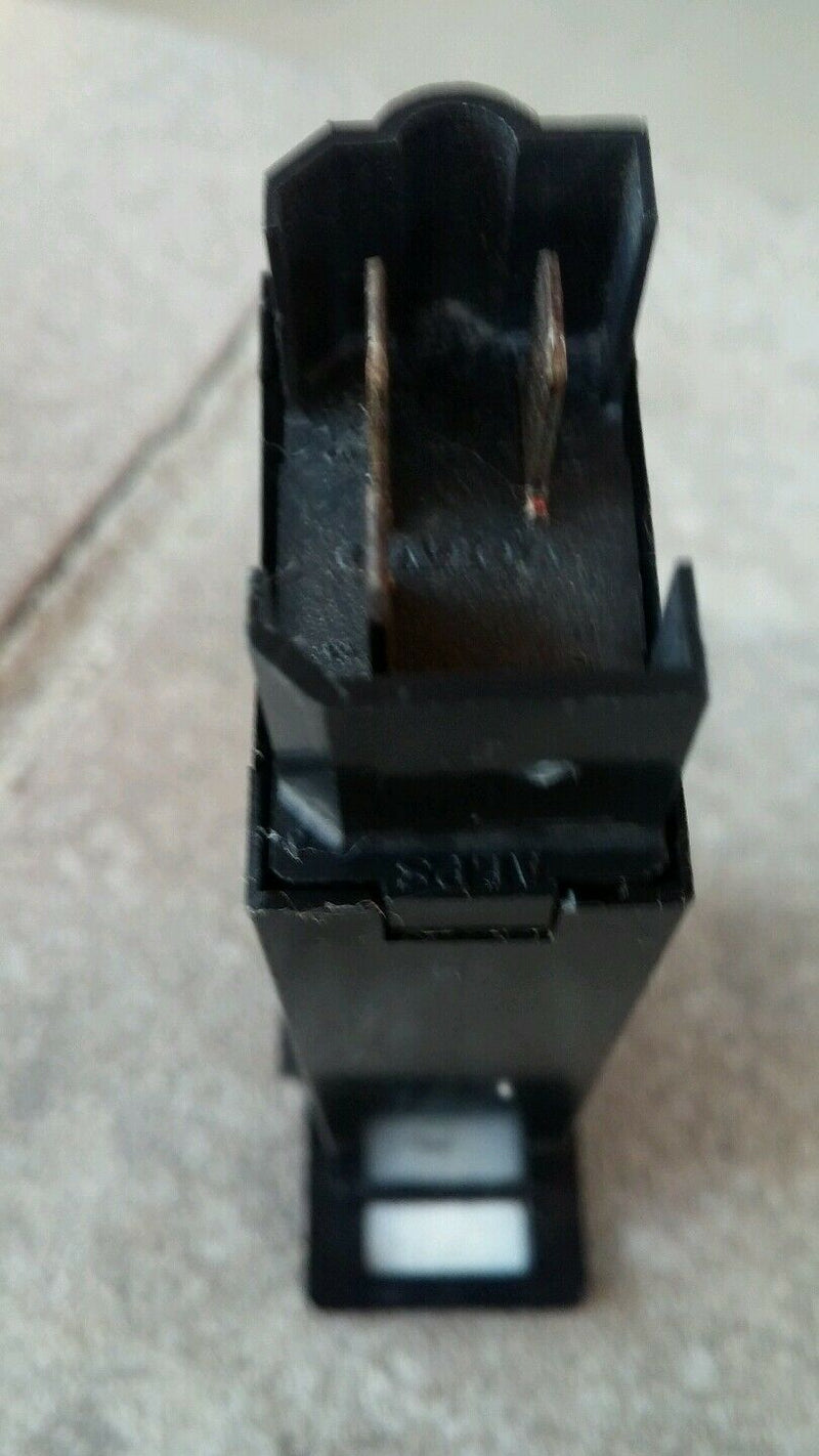 VOLVO 740, 780, 760, 745 Window defogger switch OEM 1363797