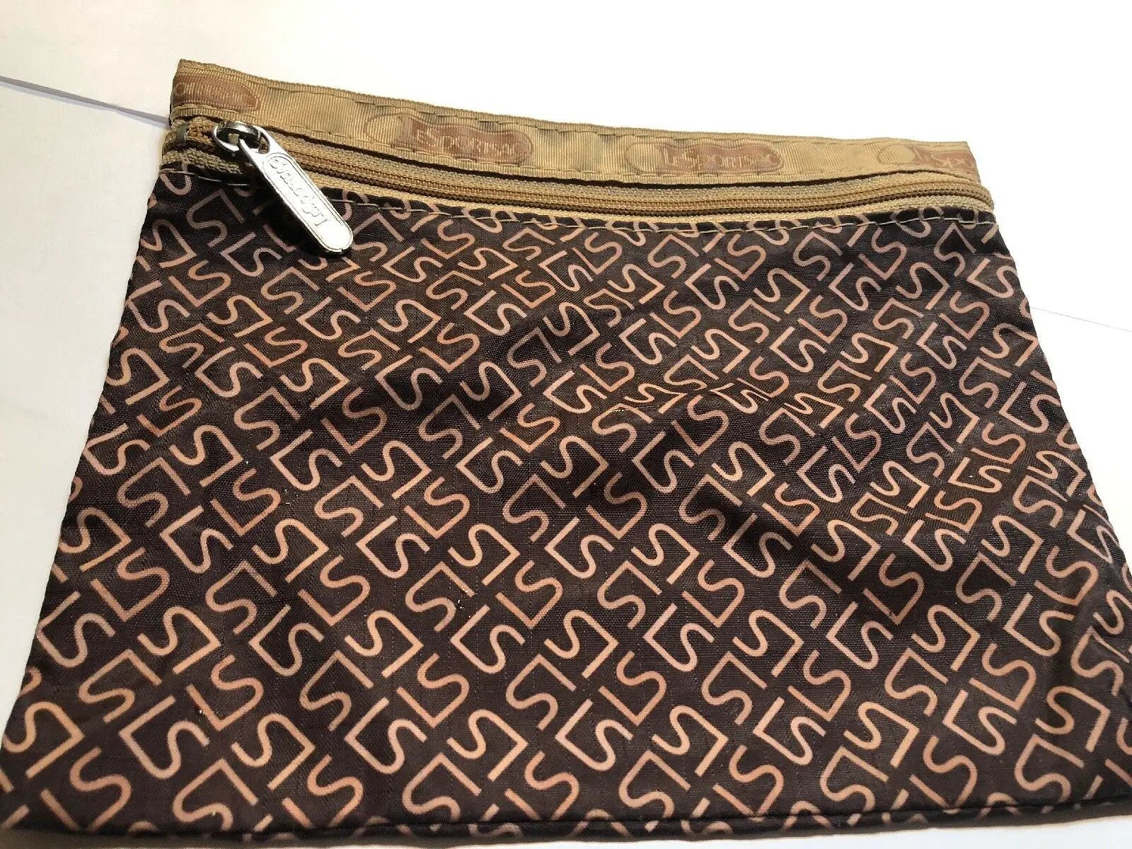 Le SportSac Papillion print butterflies black and white zipper 4/5 by Le SportSac
