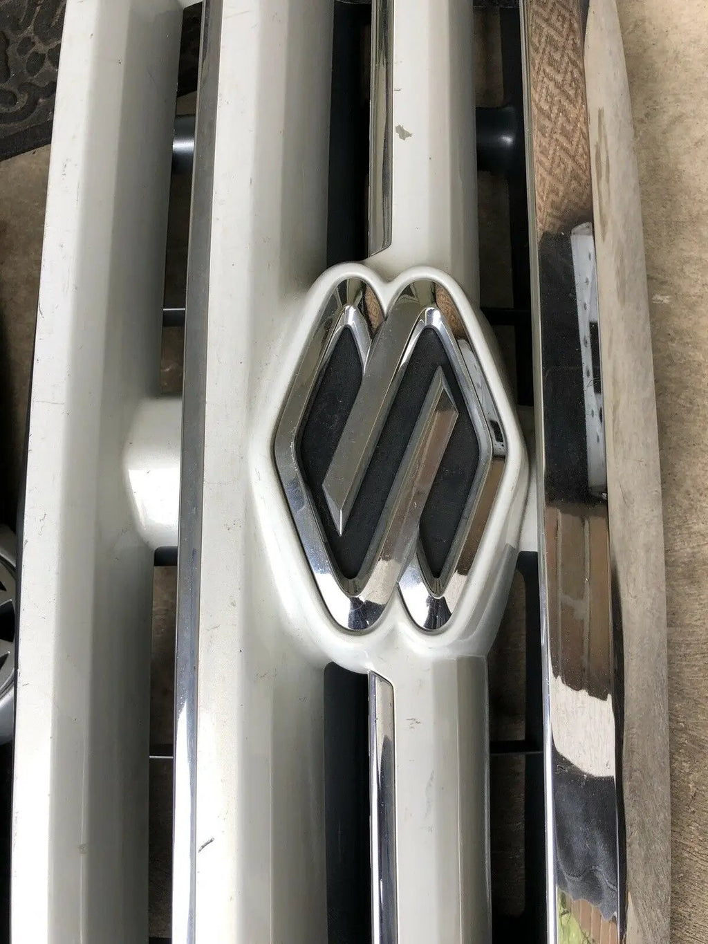 Grille Front For Suzuki XL-7 2005-2006 SZ1200120 7211152D00 4-Door by Keystone Automotive Operations