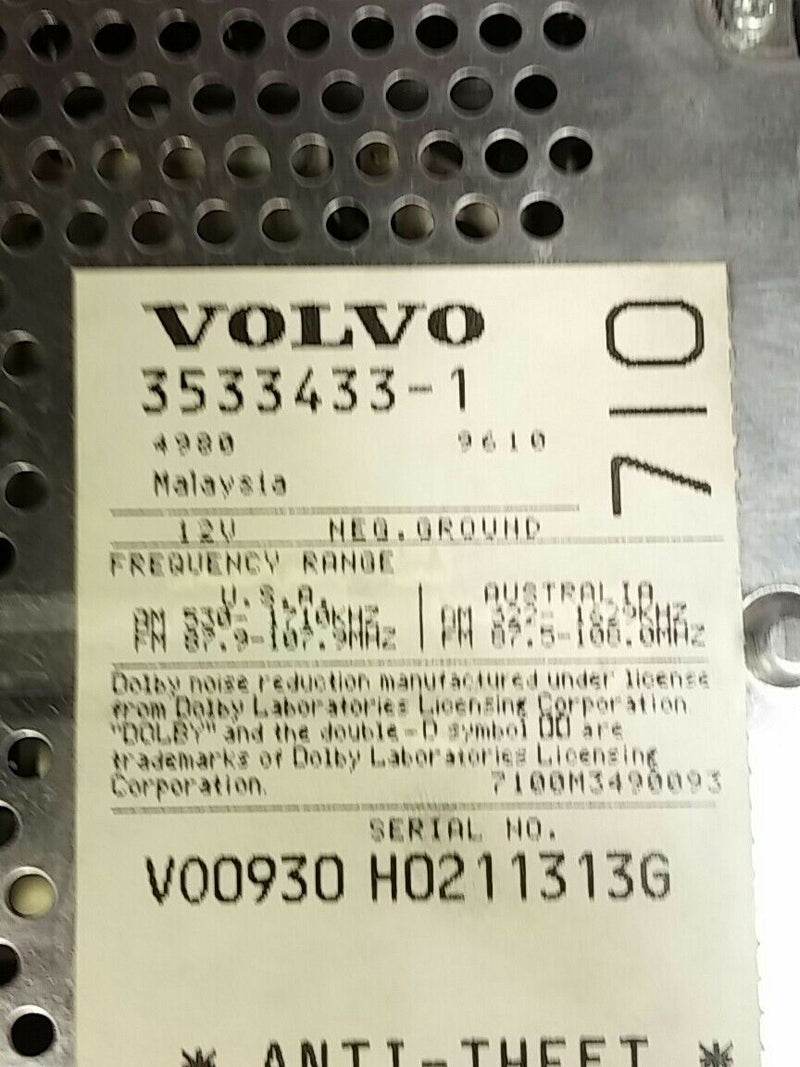 VOLVO 850, 710 SERIES PART # 3533433 BLACK W/CASSETTEE RADIO PLAYER OEM W/ CODE.