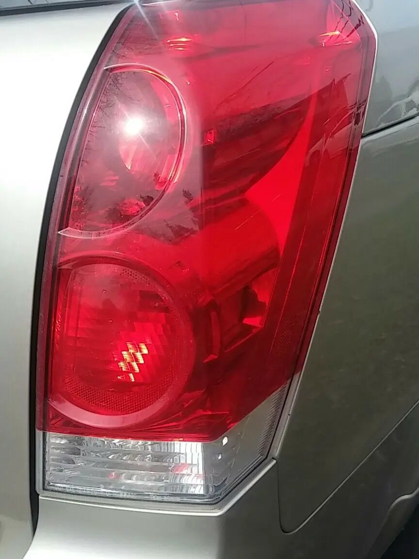 Tail Light for 2004-2009 Nissan Quest Passenger Side (RH) ASSEMBLY WITH BULBS OE by OEM NISSAN ORIGIN