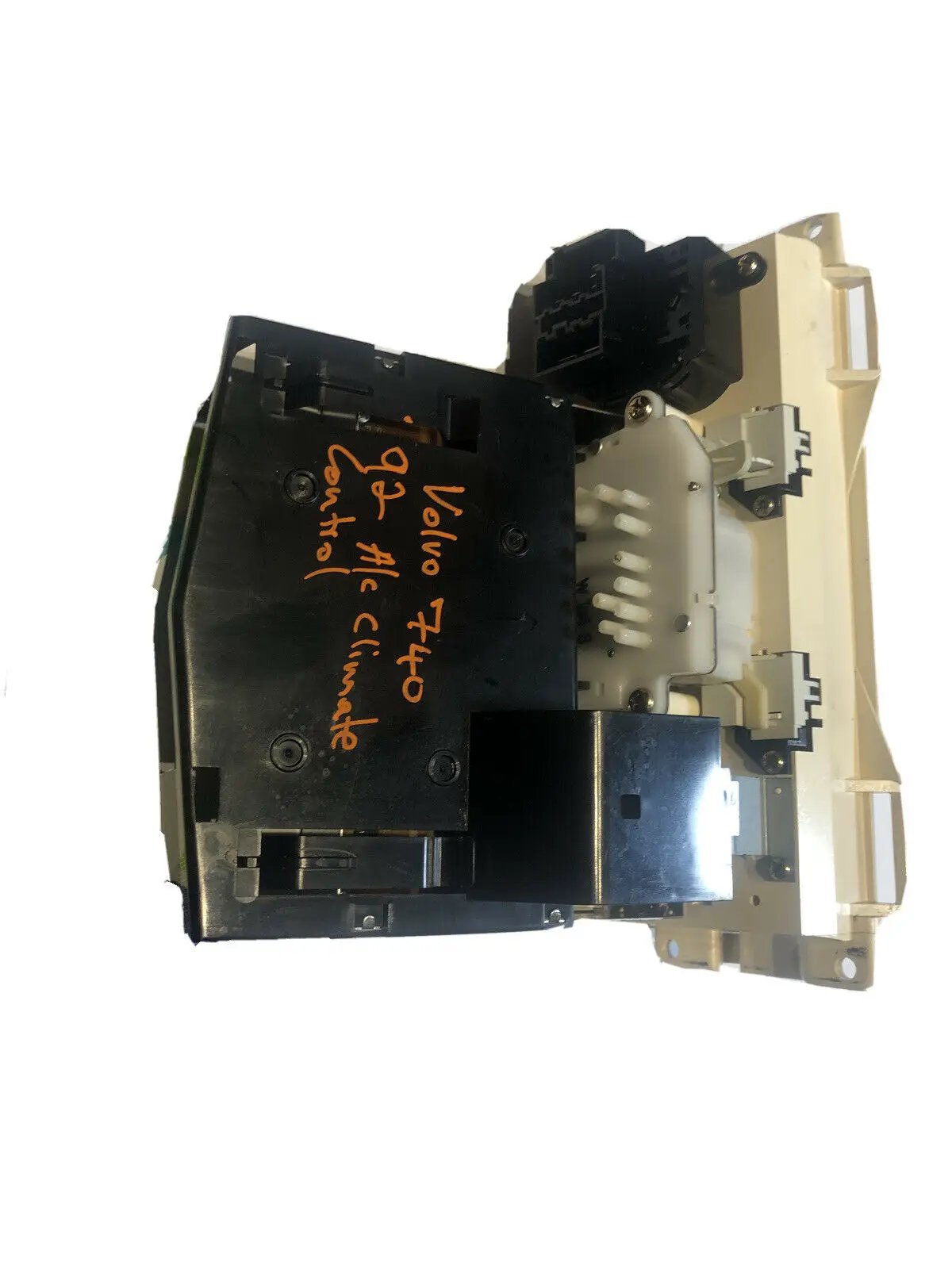 740 Volvo AC//Heater (HVAC)Climate Control Unit Part# 3522217 1991-1995 940/740 by Volvo Made By ALPS